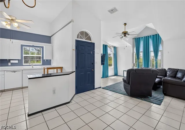 Photo 3 of Condo for sale at 14461 Summerlin Tr Ct #8, Fort Myers, FL 33919 | MLS# 2026031248 | Listing updated on 2026-08-25