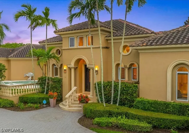 Photo 4 of Single family home for sale at 550 21st Avenue S, Naples, FL 34102 | MLS# 226026963 | Listing updated on 2026-08-16