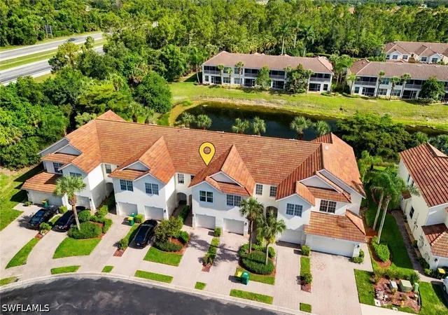 Photo 3 of Townhouse for sale at 904 Hampton Cir, Naples, FL 34105 | MLS# 226026673 | Listing updated on 2026-08-30