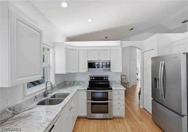 Photo 2 of Single family home for sale at 1134 Silverstrand Dr, Naples, FL 34110 | MLS# 226027130 | Listing updated on 2026-08-19
