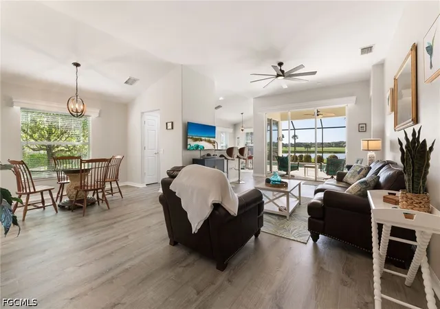Photo 3 of Sale Pending at 10083 Oakhurst Way, Fort Myers, FL 33913 | MLS# 2026031475 | Listing updated on 2026-08-17