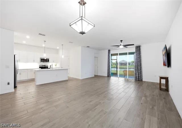Photo 4 of Single family home for sale at 2294 Avocado Ln, Naples, FL 34120 | MLS# 226027017 | Listing updated on 2026-10-04