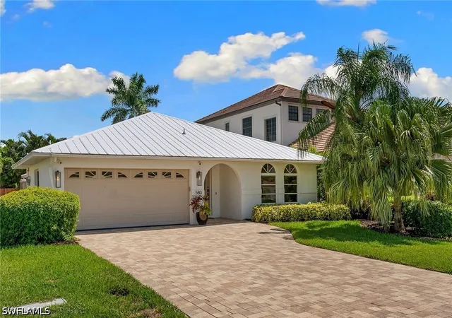 Photo 3 of Single family home for sale at 580 97th Avenue N, Naples, FL 34108 | MLS# 226026632 | Listing updated on 2026-08-26