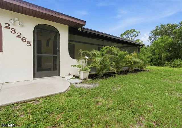 Photo 4 of Single family home for sale at 28265 Morningside Dr, Punta Gorda, FL 33955 | MLS# 2026031644 | Listing updated on 2026-08-19