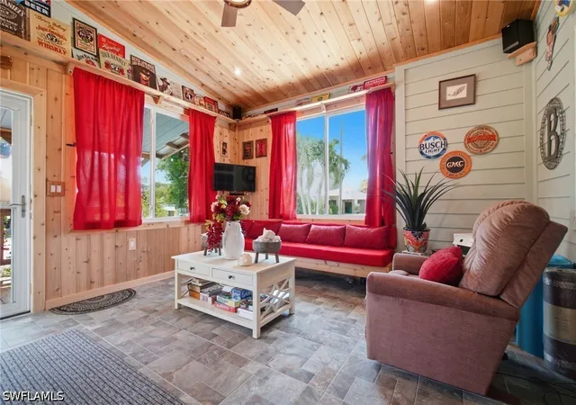 Photo 3 of Single family home for sale at 253 Worley St, Chokoloskee, FL 34138 | MLS# 226026860 | Listing updated on 2026-09-28