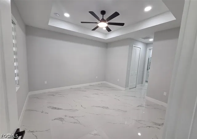Photo 4 of Sale Pending at 914 5th Avenue, Lehigh Acres, FL 33972 | MLS# 2026031789 | Listing updated on 2026-08-22