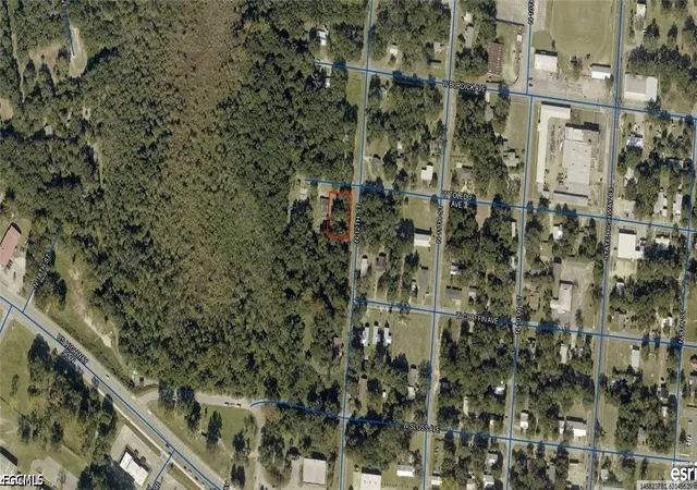 2nd image of W Toledo Ave, Defuniak Springs, FL 32433 | MLS# 2026031832