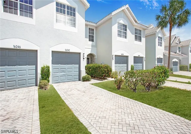 Photo 2 of Townhouse for sale at 16242 Ravina Way #85, Naples, FL 34110 | MLS# 226027396 | Listing updated on 2026-08-16
