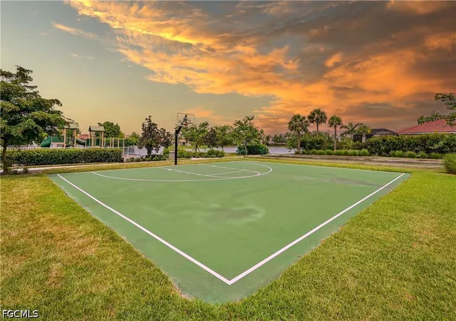 Photo 40 of Sale Pending at 4226 Bloomfield St, Fort Myers, FL 33916 | MLS# 2026031851 | Listing updated on 2026-08-24
