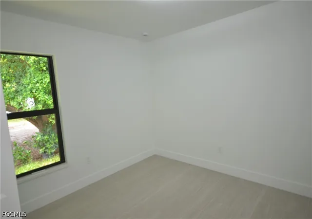 5th image of 3304 Armstrong Ct NE, Fort Myers, FL 33916 | MLS# 2026031894
