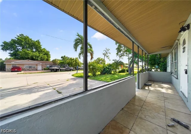 Photo 3 of Single family home for sale at 1846 Maple Dr, Fort Myers, FL 33907 | MLS# 2026031989 | Listing updated on 2026-08-26