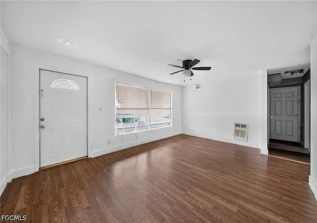 Photo 4 of Single family home for sale at 1846 Maple Dr, Fort Myers, FL 33907 | MLS# 2026031989 | Listing updated on 2026-08-26