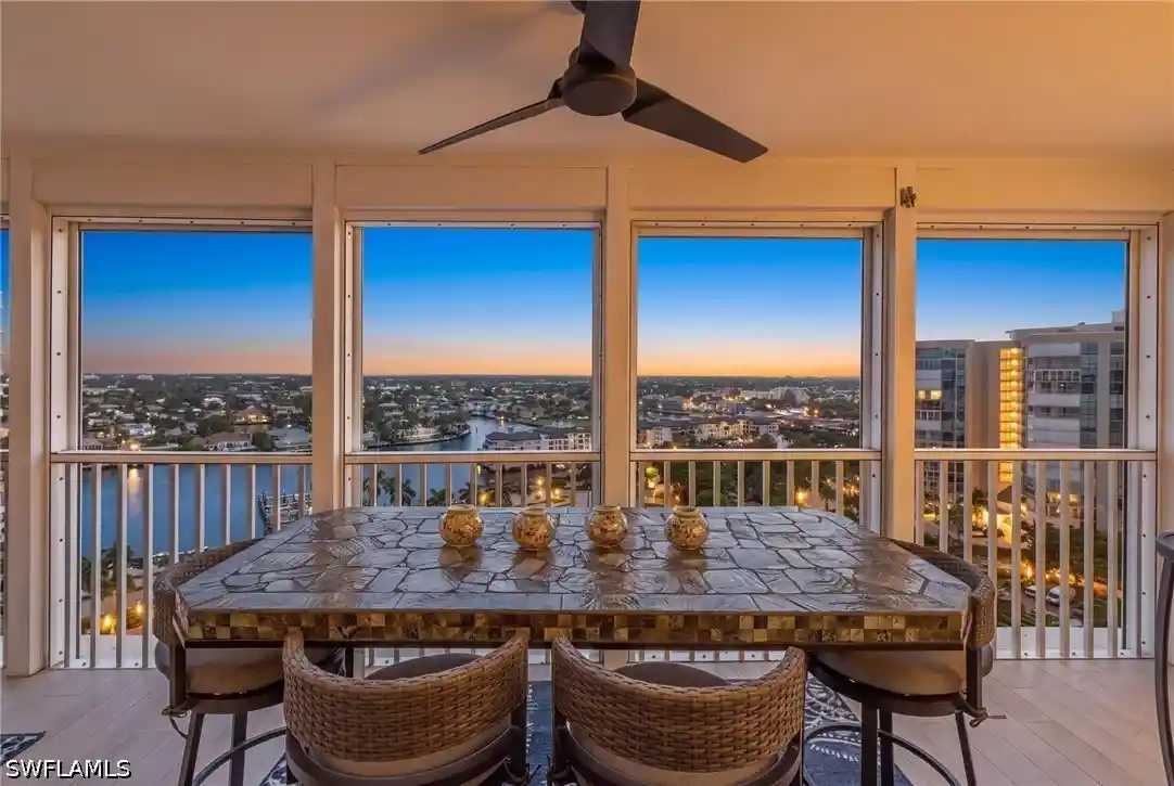 Listing Photo 2 - Condo for sale in 4401 Gulf Shore Blvd N located at 4401 Gulf Shore Blvd N, Naples, FL 34103 - Unit #1708