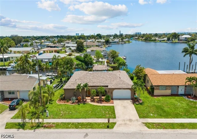 Photo 41 of Sale Pending at 4536 Vinsetta Ave, North Fort Myers, FL 33903 | MLS# 2026032106 | Listing updated on 2026-08-25
