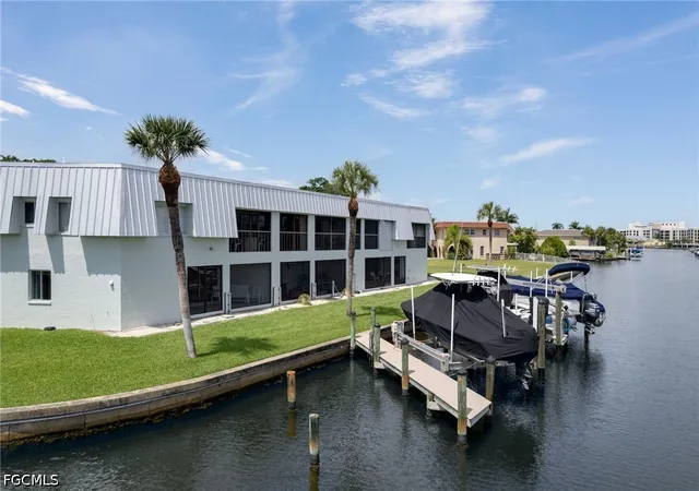 2nd image of 5111 Manor Ct #4, Cape Coral, FL 33904 | MLS# 2026032261