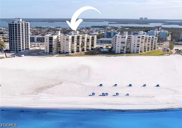 Listing Photo 2 - Condo for sale in building located at 6662 Estero Blvd, Fort Myers Beach, FL 33931 - Unit #308