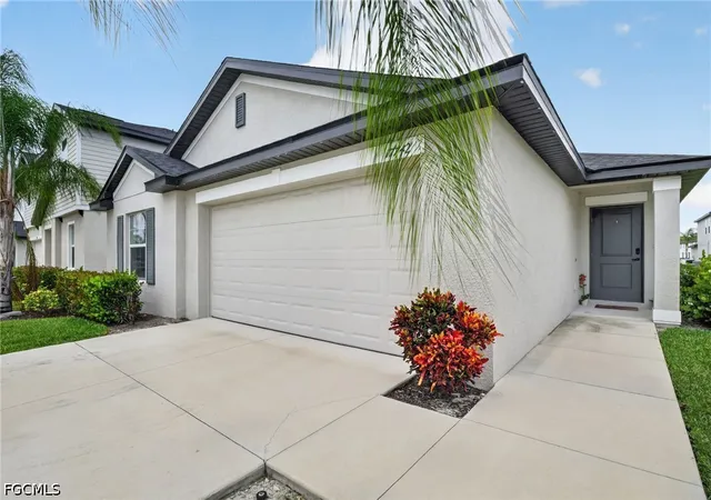 Photo 2 of Single family home for sale at 17742 Paradiso Wy, North Fort Myers, FL 33917 | MLS# 2026032358 | Listing updated on 2026-08-30