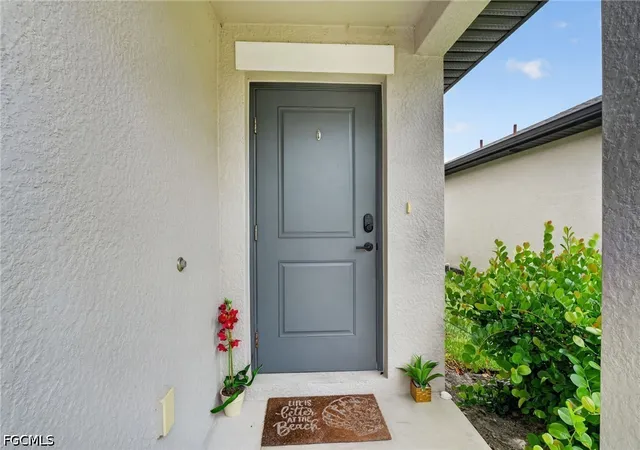 Photo 3 of Single family home for sale at 17742 Paradiso Wy, North Fort Myers, FL 33917 | MLS# 2026032358 | Listing updated on 2026-08-30