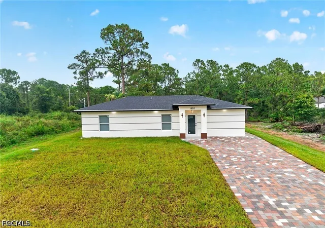 Photo 2 of Single family home for sale at 851 Calumet St E, Lehigh Acres, FL 33974 | MLS# 2026032445 | Listing updated on 2026-08-22