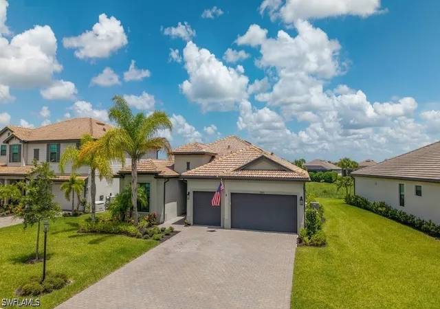 Photo 3 of Single family home for sale at 20636 Greenwich Pl, Estero, FL 33928 | MLS# 226026622 | Listing updated on 2026-08-21