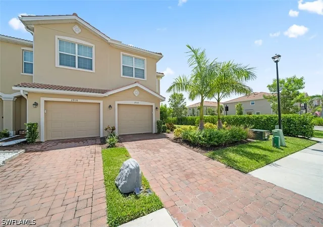 Photo 1 of Townhouse for sale at 2914 Citrus St, Naples, FL 34120 | MLS# 226027616 | Listing updated on 2026-08-24