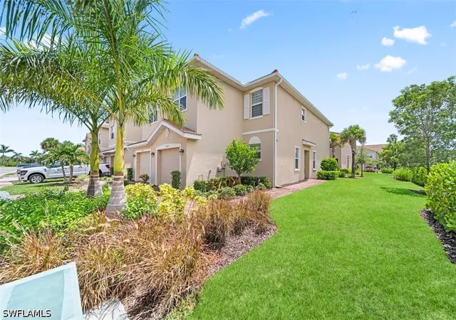 Photo 3 of Townhouse for sale at 2914 Citrus St, Naples, FL 34120 | MLS# 226027616 | Listing updated on 2026-08-24