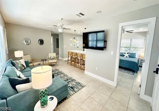 Listing Photo 4 - Condo for sale in building located at 228 Fairweather Ln, Fort Myers Beach, FL 33931