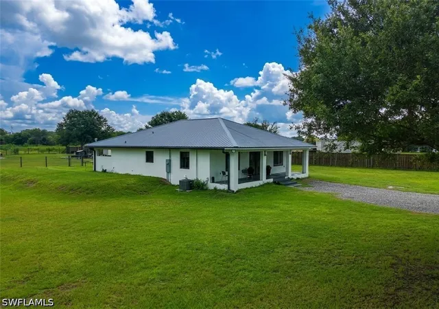 Photo 2 of Single family home for sale at 525 N Granja Ave, Clewiston, FL 33440 | MLS# 226025251 | Listing updated on 2026-08-24