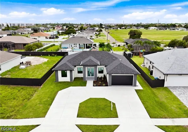 Photo 3 of Sale Pending at 143 Nelson Rd N, Cape Coral, FL 33993 | MLS# 2026032820 | Listing updated on 2026-08-20
