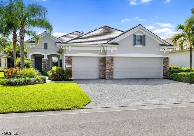 Photo 2 of Sale Pending at 13586 Starwood Ln, Fort Myers, FL 33912 | MLS# 2026032923 | Listing updated on 2026-08-14