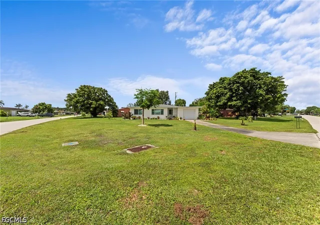Photo 3 of Sale Pending at 1212 Barnsdale St, Lehigh Acres, FL 33936 | MLS# 2026033037 | Listing updated on 2026-08-18