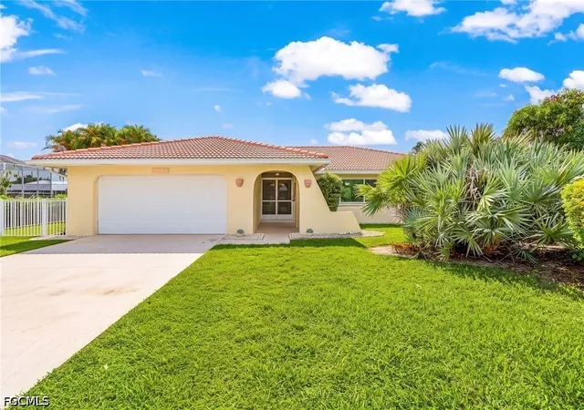 Photo 2 of Single family home for sale at 12088 Boat Shell Dr, Matlacha Isles, FL 33991 | MLS# 2026033137 | Listing updated on 2026-08-30