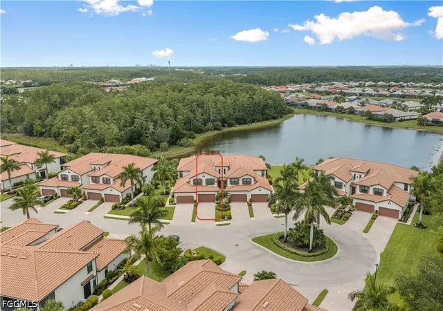Photo 3 of Condo for sale at 11884 Arboretum Run Dr #201, Fort Myers, FL 33913 | MLS# 2026033184 | Listing updated on 2026-10-06
