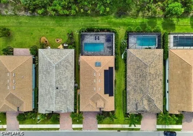 Photo 2 of Single family home for sale at 426 Tamarindo Ln, Naples, FL 34114 | MLS# 226028414 | Listing updated on 2026-08-23
