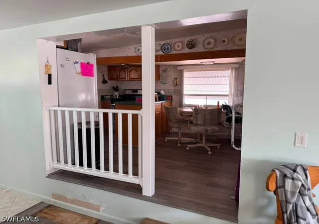 Photo 4 of Manufactured home for sale at 158 Cheetah Dr #158, Naples, FL 34114 | MLS# 226027638 | Listing updated on 2026-08-19