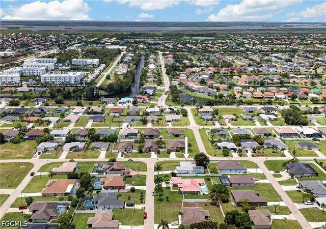 Photo 2 of Single family home for sale at 1821 Sw 22nd Terrace, Cape Coral, FL 33991 | MLS# 2026033336 | Listing updated on 2026-09-28