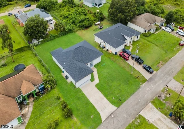Photo 2 of Single family home for sale at 2805 26th Street SW, Lehigh Acres, FL 33976 | MLS# 2026033344 | Listing updated on 2026-08-21