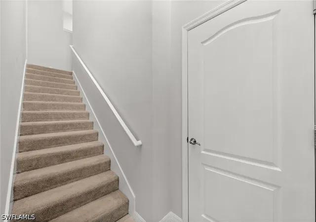 Listing Photo 5 - Condo for sale in building located at 2344 Sheen Ln, Naples, FL 34120 - Unit #308