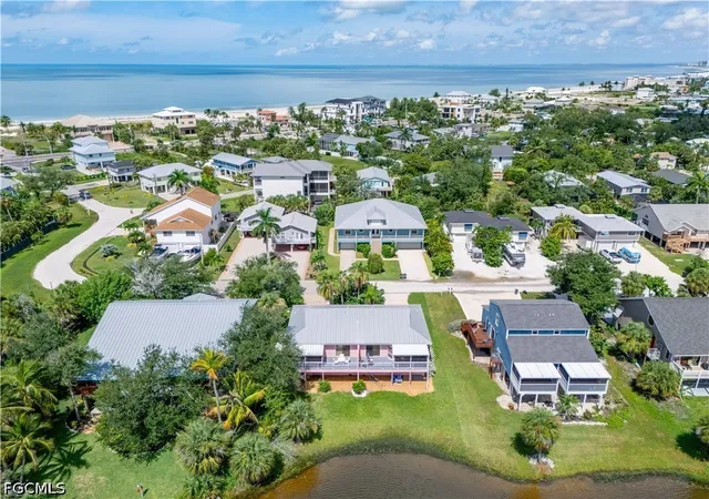 Photo 2 of House for sale at 21691/693 Indian Byp Dr, Fort Myers Beach, FL 33931 | MLS# 2026033476 | Listing updated on 2026-08-21