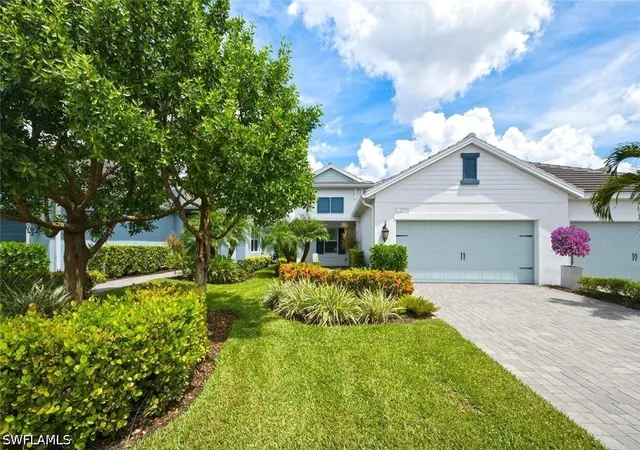 Photo 1 of Sale Pending at 2278 Marquesa Cir, Naples, FL 34112 | MLS# 226028587 | Listing updated on 2026-08-22
