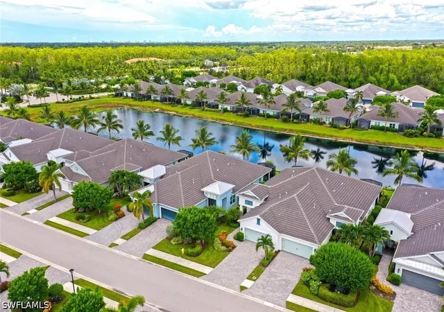 Photo 2 of Sale Pending at 2278 Marquesa Cir, Naples, FL 34112 | MLS# 226028587 | Listing updated on 2026-08-22