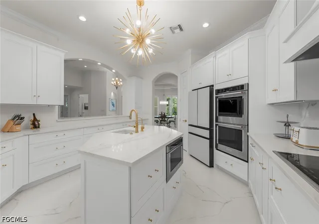 Photo 4 of Single family home for sale at 2302 Wulfert Rd, Sanibel, FL 33957 | MLS# 2026033547 | Listing updated on 2026-08-14