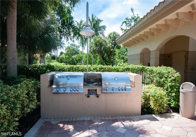 Listing Photo 2 - Condo for sale in building located at 23650 Via Via Veneto Blvd, Bonita Springs, FL 34134 - Unit #404