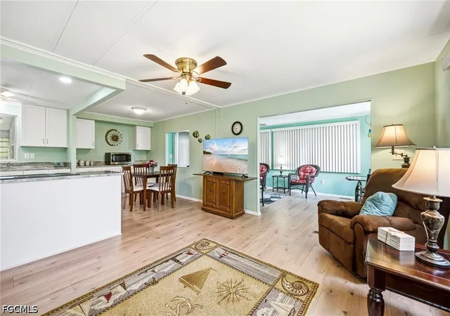 Photo 4 of Sale Pending at 293 Edwardo Ave, Fort Myers, FL 33905 | MLS# 2026033689 | Listing updated on 2026-10-05