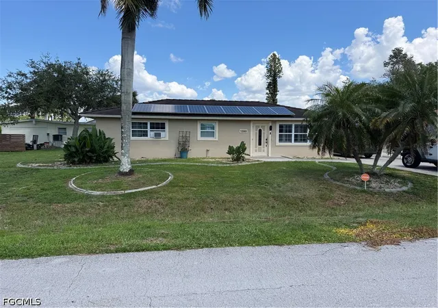 Photo 1 of Sale Pending at 1398 Sunrise Dr, North Fort Myers, FL 33917 | MLS# 2026033743 | Listing updated on 2026-08-23