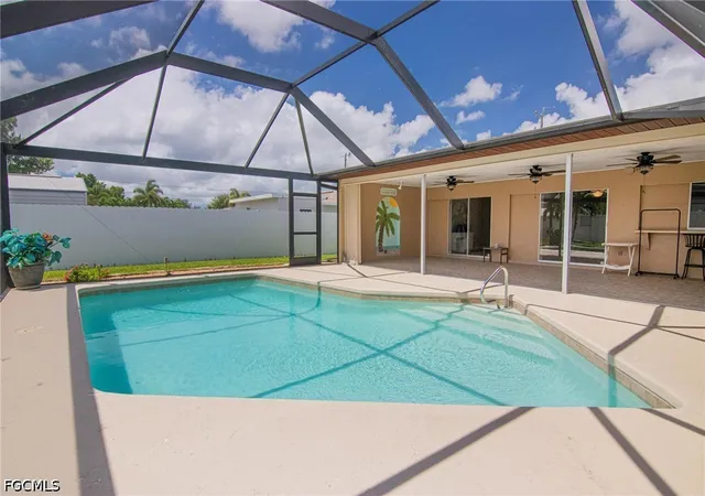 Photo 3 of Sale Pending at 3929 Se 10th Avenue, Cape Coral, FL 33904 | MLS# 2026033751 | Listing updated on 2026-08-27
