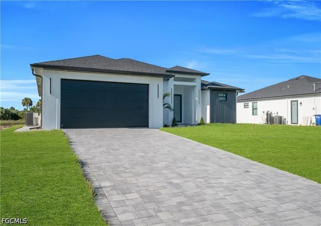 Photo 2 of Sale Pending at 695 Whitmore Loop, Lehigh Acres, FL 33972 | MLS# 2026033794 | Listing updated on 2026-08-24