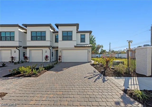 Photo 1 of Sale Pending at 27818 Solis Grande Dr, Bonita Springs, FL 34135 | MLS# 226028926 | Listing updated on 2026-08-30