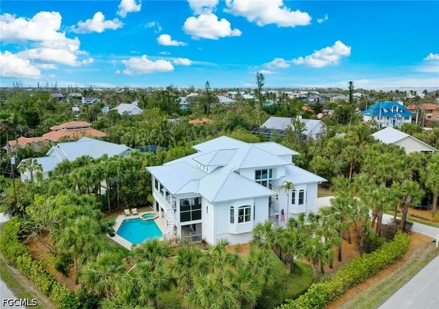 Photo 1 of Single family home for sale at 660 Anchor Dr, Sanibel, FL 33957 | MLS# 2026033866 | Listing updated on 2026-08-20