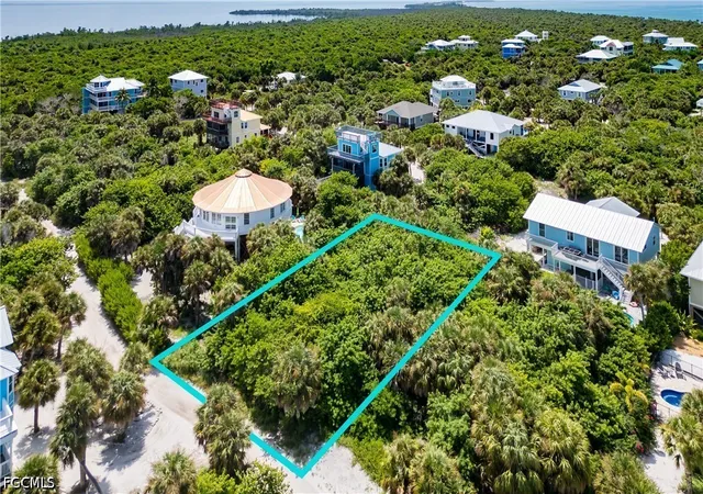 Photo 3 of Land for sale at 4471 Smugglers Dr, Captiva, FL 33924 | MLS# 2026033875 | Listing updated on 2026-08-20